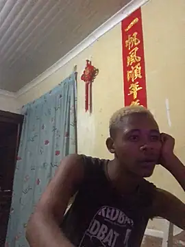 Snapshot of Tetrete chatting on 04-07-26, 12:33 Tetrete online show from 04-07-26, 12:33