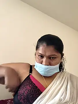 Snapshot of tamil_Miraclequeen chatting on 10-01-25, 03:45 tamil Miraclequeen online show from 10-01-25, 03:45