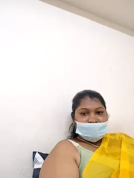 Snapshot of tamil_Miraclequeen chatting on 11-10-25, 04:33 tamil Miraclequeen online show from 11-10-25, 04:33