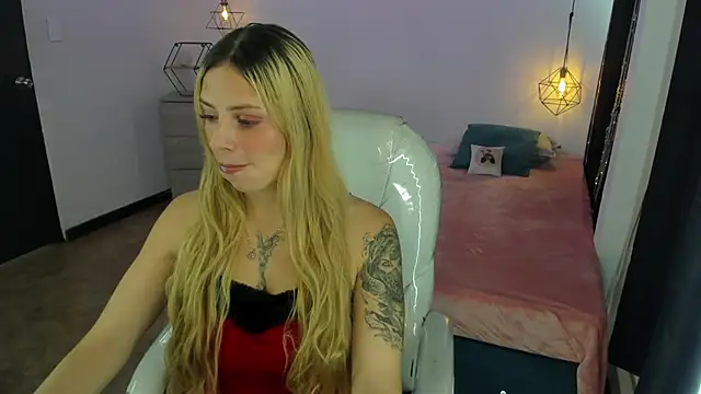 Snapshot of Jennaa_Cooper chatting on 11-02-25, 04:20 Jennaa Cooper online show from 11-02-25, 04:20