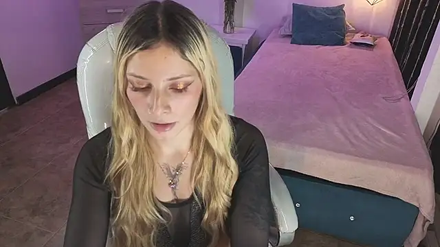 Snapshot of Jennaa_Cooper chatting on 11-12-25, 09:47 Jennaa Cooper online show from 11-12-25, 09:47