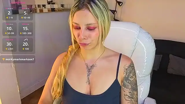 Snapshot of Jennaa_Cooper chatting on 02-02-26, 10:52 Jennaa Cooper online show from 02-02-26, 10:52