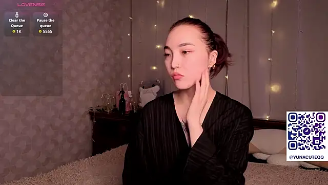 OdetteBiddy online show from 02-10-26, 08:02