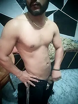 Kartikkartik8595 online show from 02-27-26, 10:37