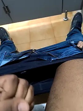 Snapshot of buntyk199 chatting on 02-02-26, 10:36 buntyk199 online show from 02-02-26, 10:36