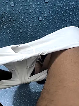 Snapshot of buntyk199 chatting on 02-20-26, 07:47 buntyk199 online show from 02-20-26, 07:47