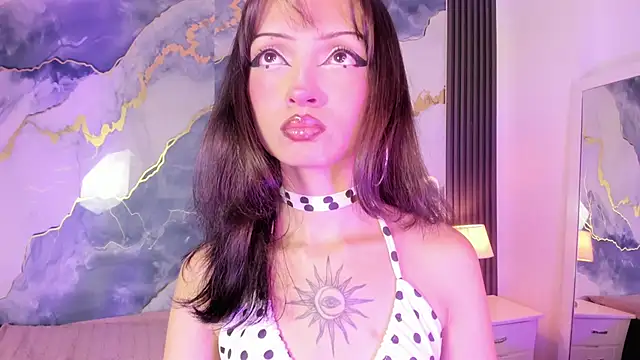 MaddieStark online show from 05-28-26, 01:19