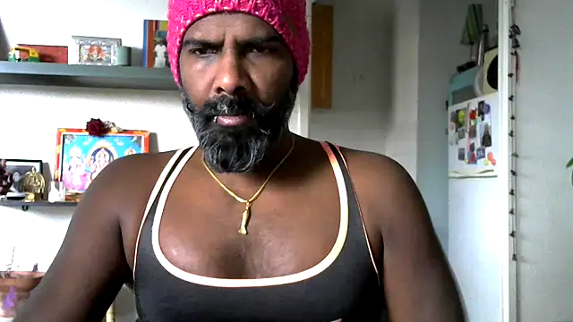 Snapshot of frenchblackc31 chatting on 01-19-26, 01:59 frenchblackc31 online show from 01-19-26, 01:59