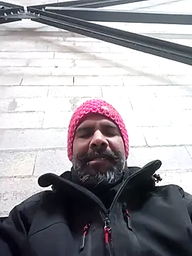 Snapshot of frenchblackc31 chatting on 02-17-26, 11:18 frenchblackc31 online show from 02-17-26, 11:18