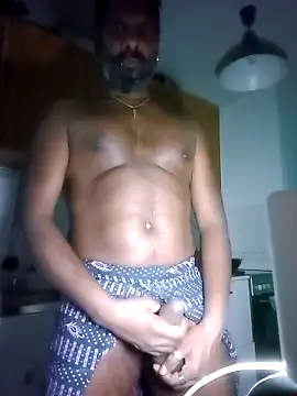 Snapshot of frenchblackc31 chatting on 02-24-26, 05:55 frenchblackc31 online show from 02-24-26, 05:55