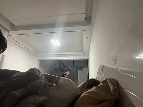 Snapshot of qingchungirl chatting on 10-27-25, 11:14 qingchungirl online show from 10-27-25, 11:14