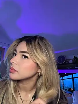 OriannaFox online show from 09-08-25, 04:06