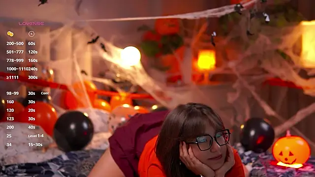 Julia PR0 online show from 11-01-25, 12:40