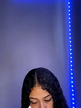 jadee8 online show from 11-10-25, 07:46