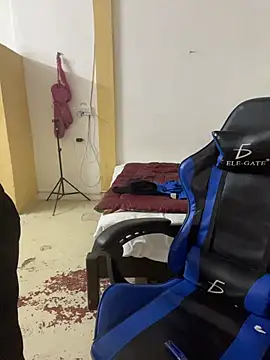 Snapshot of siilvestremx chatting on 11-14-25, 01:15 siilvestremx online show from 11-14-25, 01:15