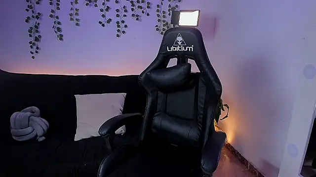 sara doll77 online show from 03-07-26, 05:32