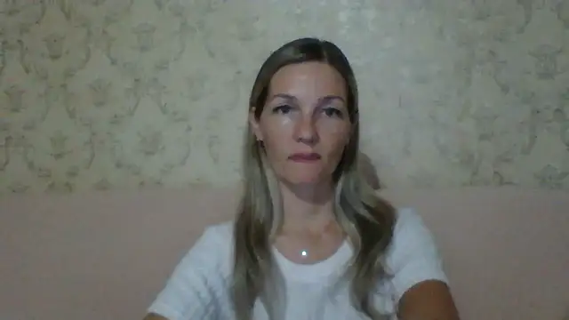 Snapshot of sweetriki chatting on 07-08-26, 06:12 sweetriki online show from 07-08-26, 06:12