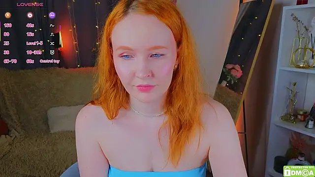 Snapshot of JoyceJones chatting on 02-08-26, 08:56 JoyceJones online show from 02-08-26, 08:56