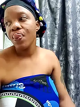 SexyMellon online show from 10-18-25, 07:03