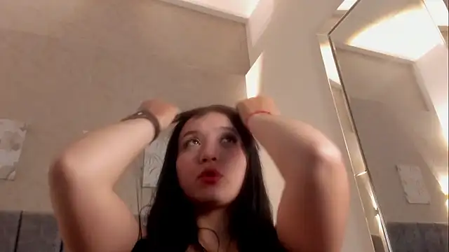 Lunaa bellaa online show from 02-02-26, 07:56