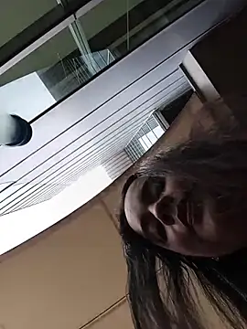 Lambedora 69 online show from 04-14-26, 07:20