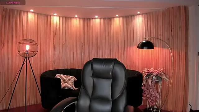 MeganScott online show from 06-15-26, 11:23
