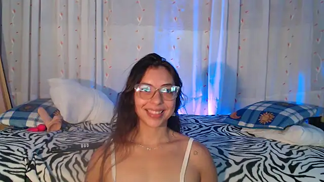 kendraof online show from 12-15-25, 04:44