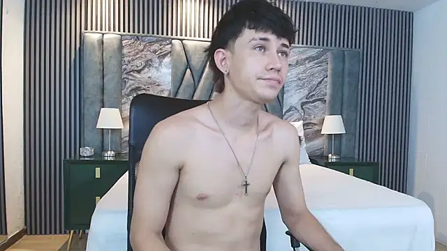 Michael blue online show from 02-11-26, 07:41