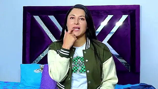 cuteeimy online show from 11-28-25, 07:05