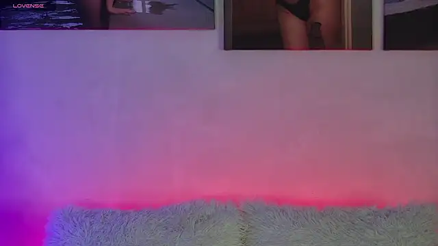 AlysonHuxley  online show from 01-15-26, 05:05