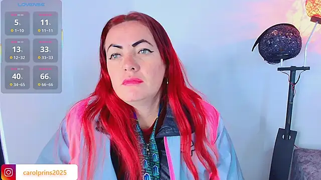 carolinhe  online show from 11-12-25, 11:54