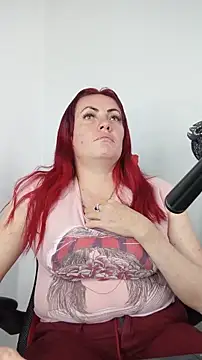 carolinhe  online show from 11-14-25, 07:56