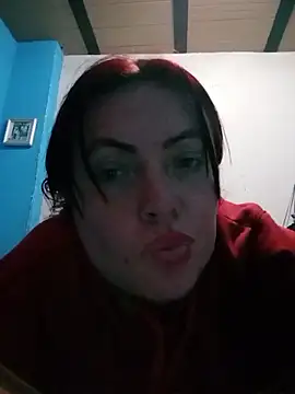 carolinhe  online show from 11-20-25, 06:40