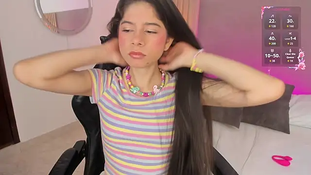 Snapshot of carlina_15 chatting on 07-13-26, 12:30 carlina 15 online show from 07-13-26, 12:30