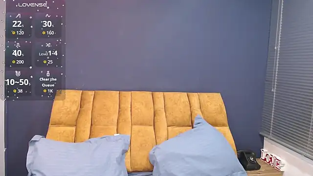 KendraaSimons online show from 12-01-25, 07:52