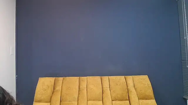 Snapshot of KendraaSimons chatting on 05-11-26, 07:44 KendraaSimons online show from 05-11-26, 07:44