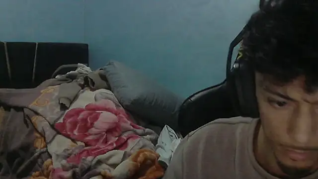 Snapshot of Dark_DesireX chatting on 05-11-26, 07:44 Dark DesireX online show from 05-11-26, 07:44