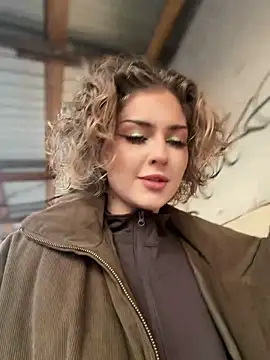 KellyKeler online show from 12-20-25, 12:56