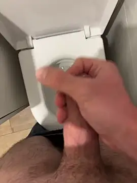 hugehairycock 98 online show from 11-30-25, 10:36