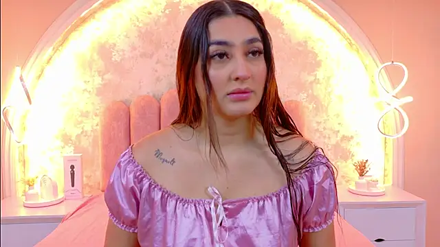 JasmineRhodes online show from 02-10-26, 01:04