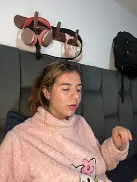 AllieYourGirl online show from 11-14-25, 03:16