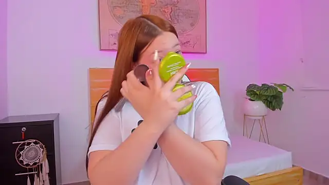 Snapshot of kitty_sweeety_ chatting on 01-14-26, 12:22 kitty sweeety online show from 01-14-26, 12:22