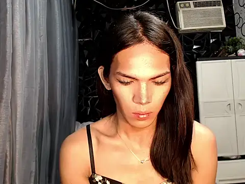 ladyhotcuming online show from 05-31-26, 03:08
