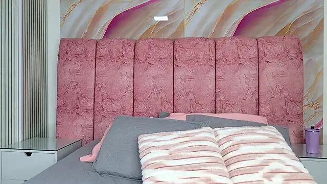 emmacurvy online show from 02-09-26, 03:10