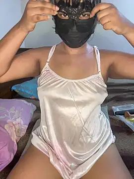 Ariana  Marie online show from 04-05-26, 06:38