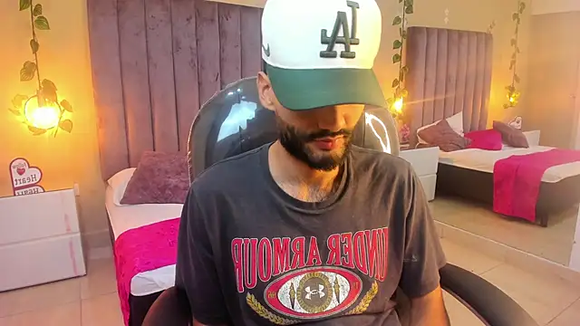 Ryan Jackson  online show from 11-29-25, 03:53