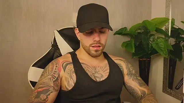 Ades Lowe online show from 12-21-25, 11:39