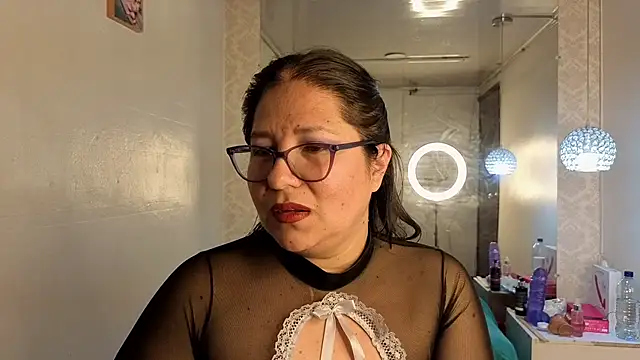 scarlett widow  online show from 07-20-26, 03:32