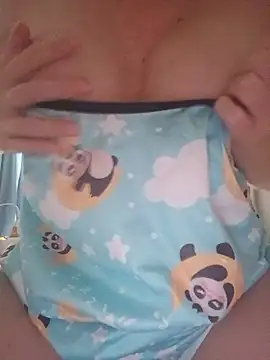 Hottiesophie online show from 07-11-26, 05:26