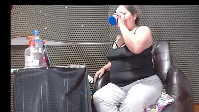 Snapshot of Alisson_Sodomy chatting on 02-11-26, 09:31 Alisson Sodomy online show from 02-11-26, 09:31